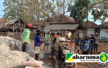 Jalan Tak Kunjung Diperbaiki, Warga Karangnangka Raas Terpaksa Patungan Puluhan Juta