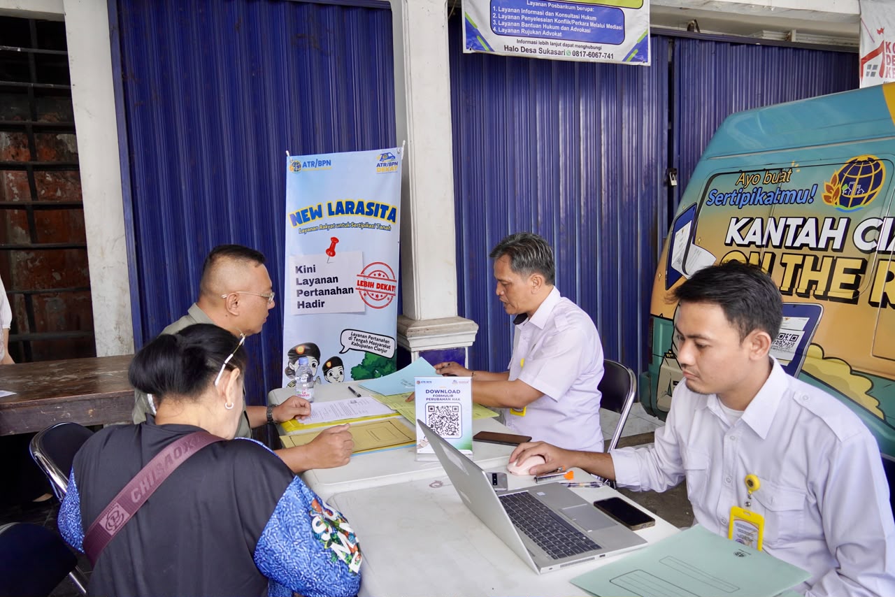 Warga Apresiasi Layanan Jemput Bola ATR/BPN Dekat Mulai Sasar Kecamatan dan Desa Warga Apresiasi Layanan Jemput Bola ATR/BPN Dekat Mulai Sasar Kecamatan dan Desa