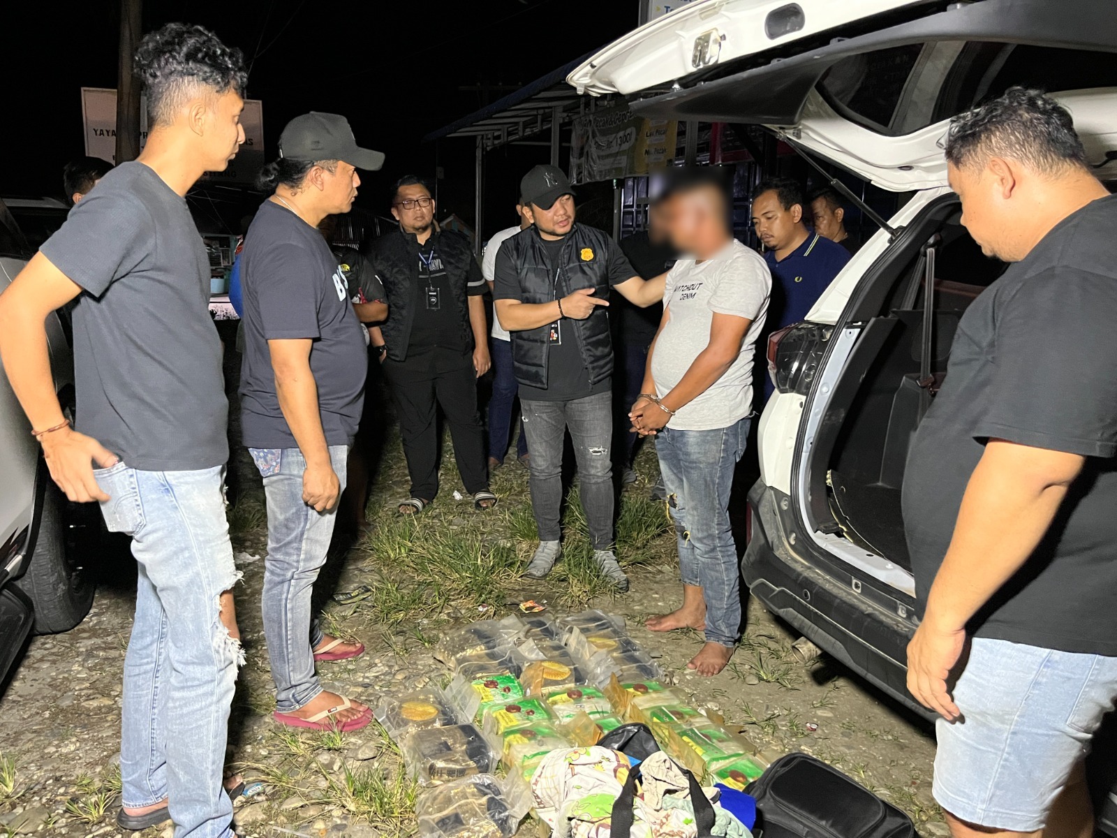 Polrestabes Medan Gagalkan Pengiriman 24 Kg Sabu ke Palembang Diwarnai Aksi Kejar-Kejaran Sampai Tabrak Mobil Pelaku