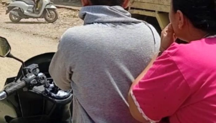 Jalan Provinsi Sedang Diperbaiki, Truk Tronton Pengangkut Semen Tetap Melintas, Siapa yang Bertanggung Jawab?