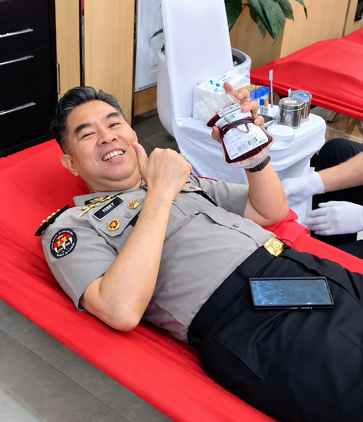 HUT ke-75 Humas Polri, Polda Sumut Tebar Kepedulian Lewat Aksi Donor Darah
