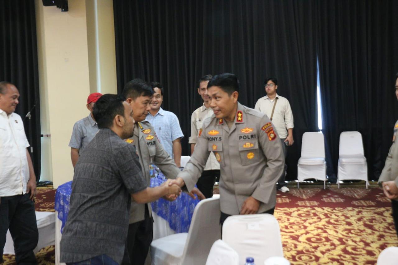 Kapolda Sumsel Bersama Wakapolda dan PJU Pererat Sinergi dengan Insan Pers