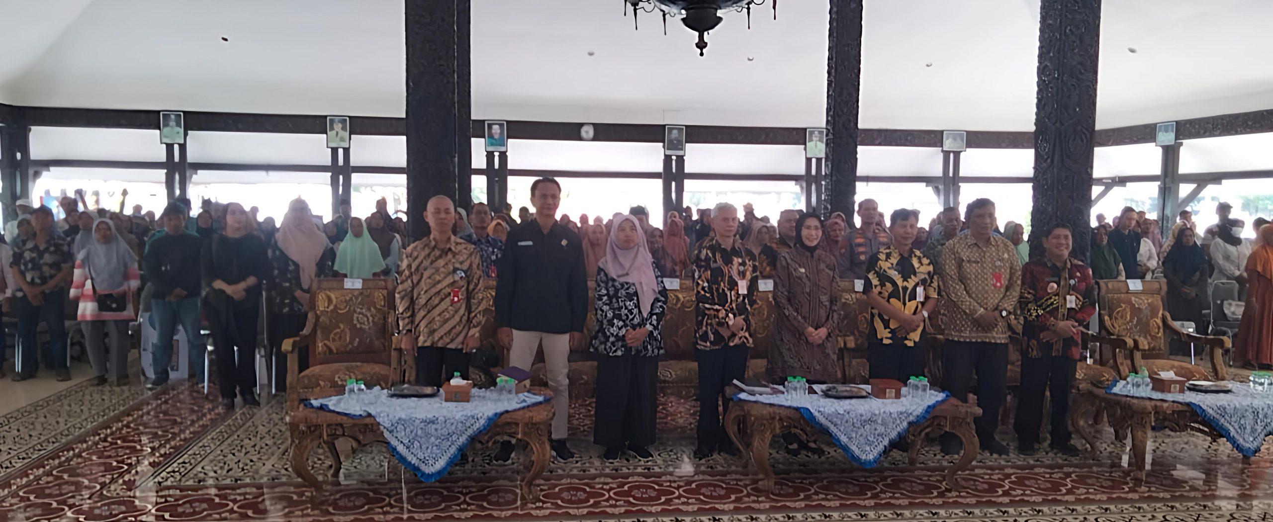 BLT Rp600 Ribu untuk 4.293 Warga Lumajang, Bupati Ingatkan Penerima Tak Habiskan Uang untuk Pulsa