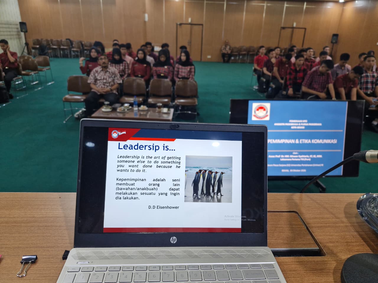 Foto: kegiatan Pembinaan kpd Anggota Paskibraka dan Purna Paskibraka Kota Bekasi. Jum'at (30/10/26). 