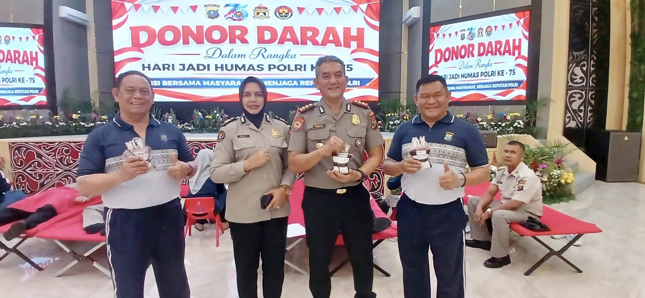 HUT ke-75 Humas Polri, Polda Sumut Tebar Kepedulian Lewat Aksi Donor Darah
