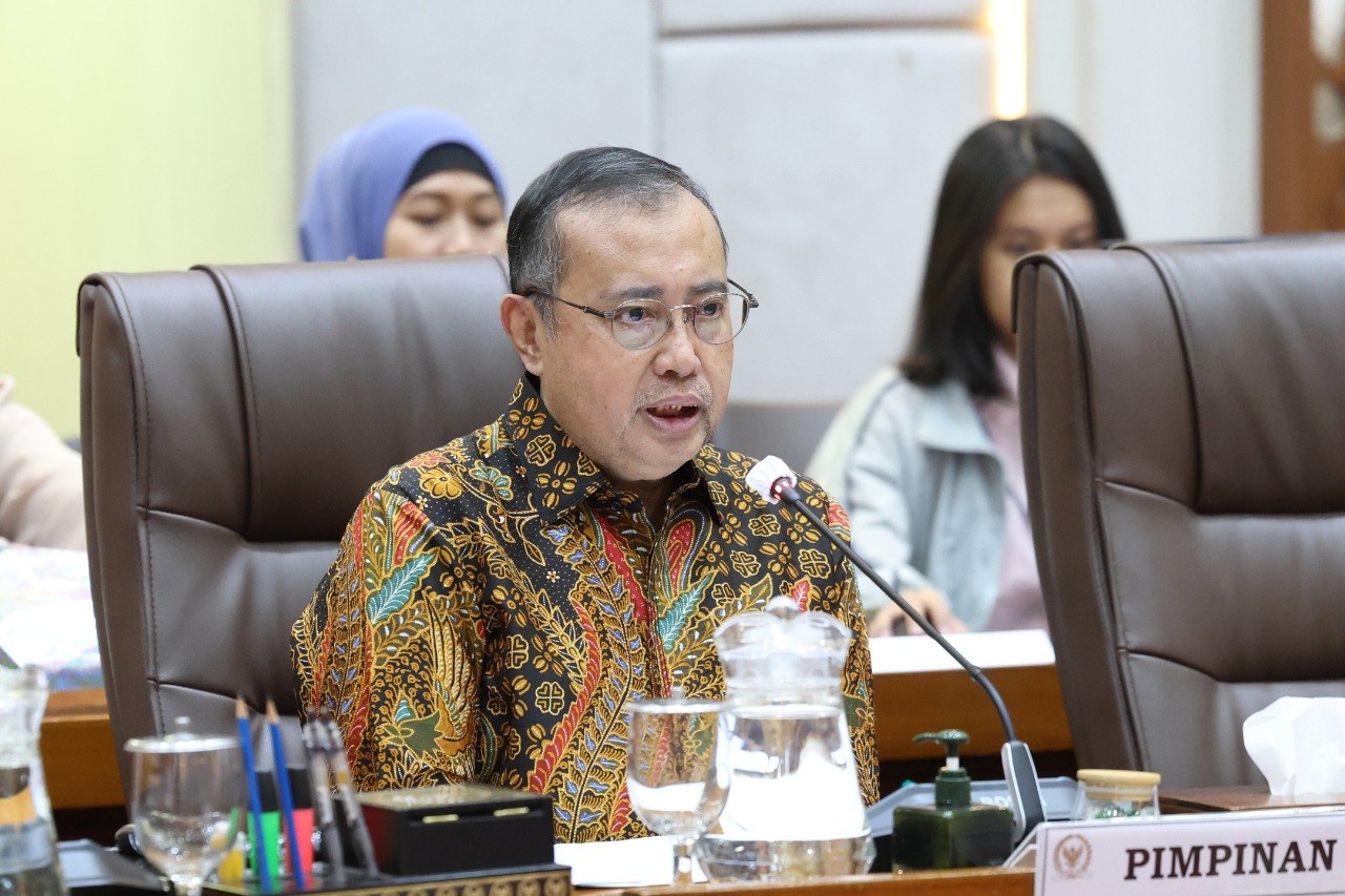 DPR Minta Pemerintah Pastikan Hak Puluhan Ribu Pekerja Telah Terdampak PHK Terpenuhi
