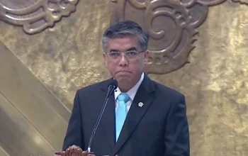 UU Ketenagakerjaan Baru Disahkan, Menaker Sebut Tutup Celah PHK dengan Alasan Efisiensi UU Ketenagakerjaan Baru Disahkan, Menaker Sebut Tutup Celah PHK dengan Alasan Efisiensi